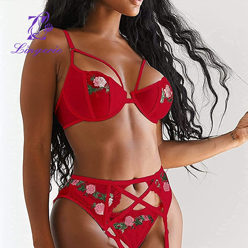 Erotic Embroidery Heavy Craft Lace Mesh Lingerie Gathering 3 Piece Set