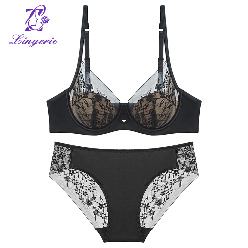 Lingerie Sleek lace edge sexy bra Hold up soft underwire bra set