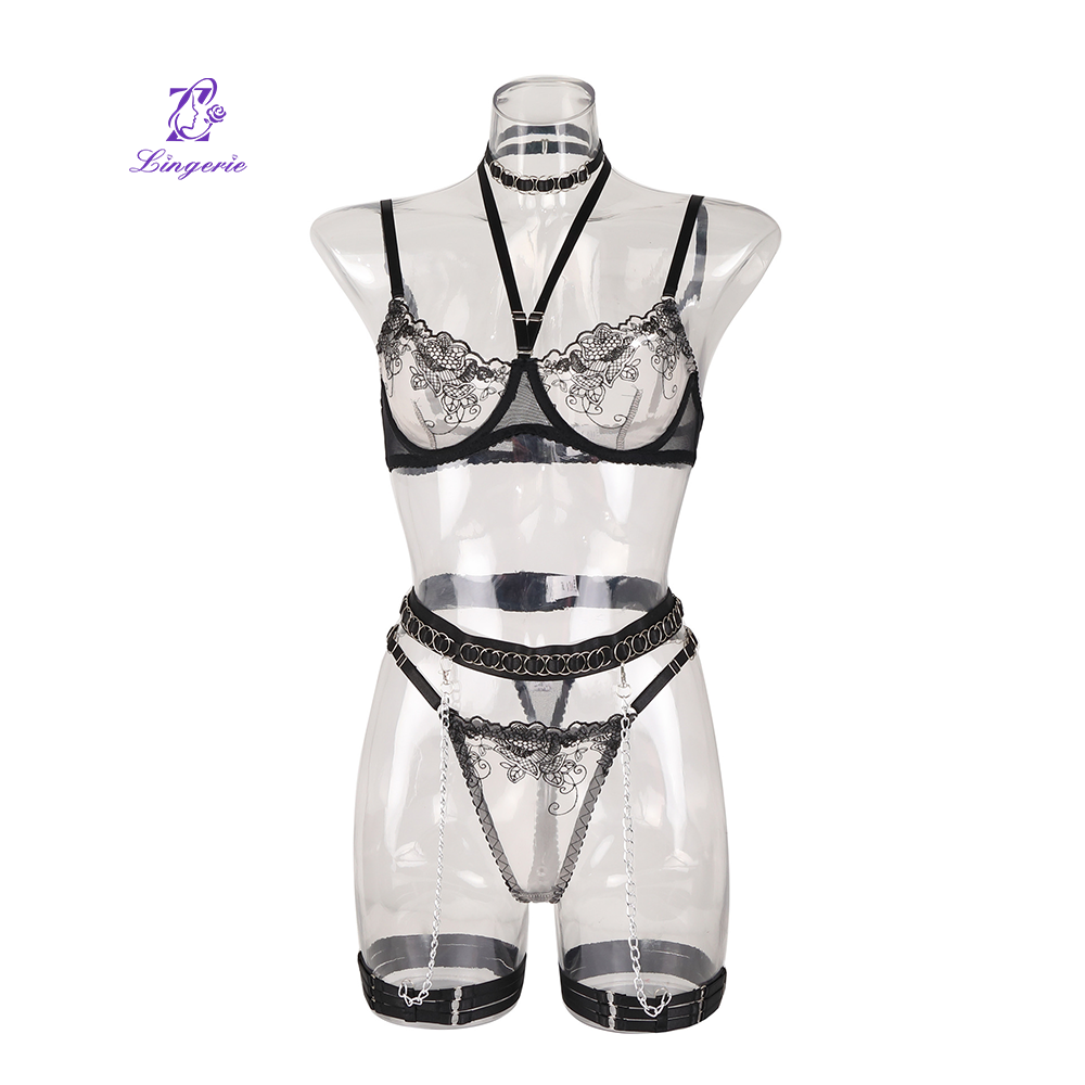 Spliced perspective metal chain halter Bra set
